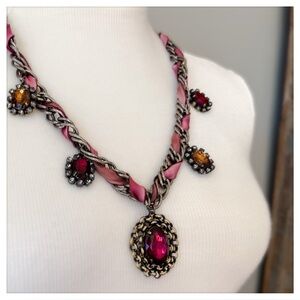Elegant Baroque / Victorian Style Statement Necklace